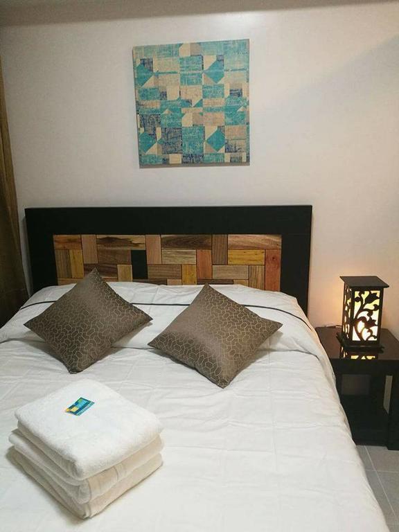 Aaa Condominium Tagaytay City Bagian luar foto